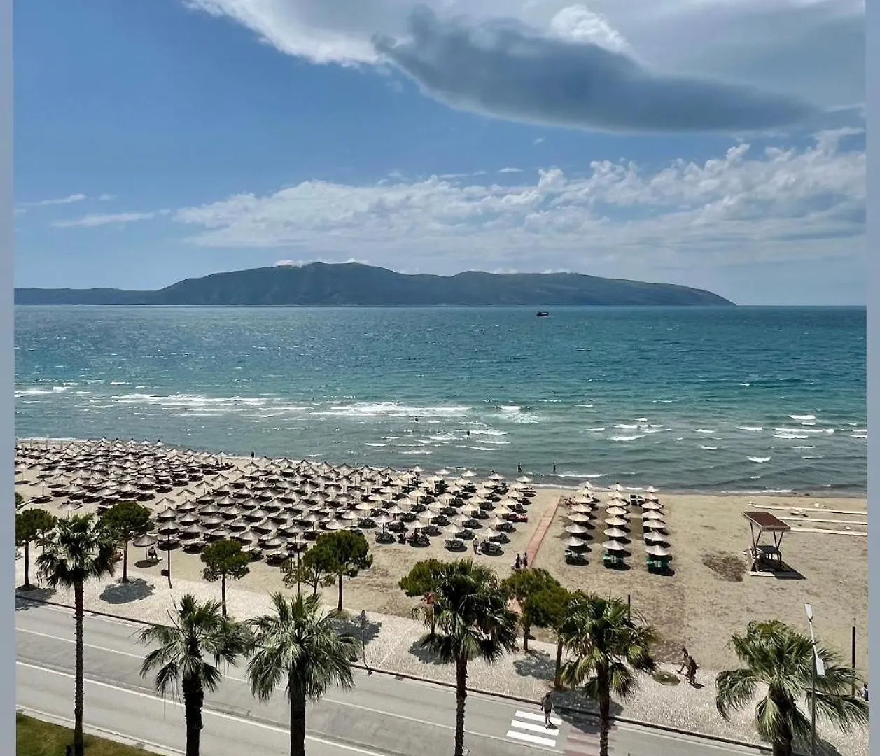 Marina Premium Hotel & Apartment Vlorë 4*,
